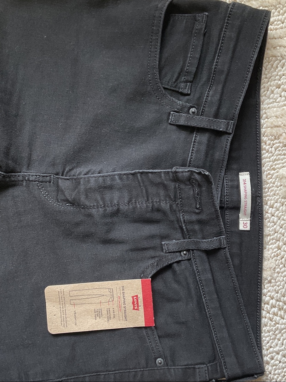Levi's 314 women’s Shaping Straight Jeans - Black 30x32